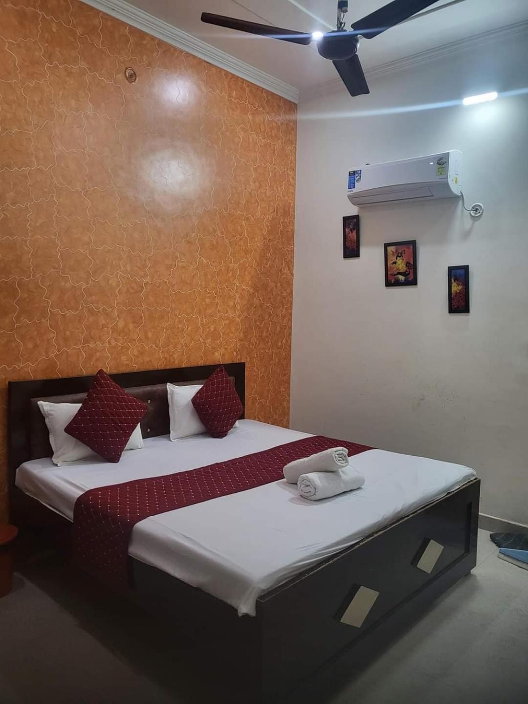 Ramam Hotel By Naavagat 700Mtr From Shri Ram Janambhumi Ayodhya Exterior photo